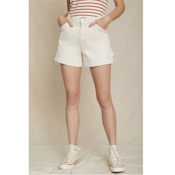 Amo Women's Painterly Shorts Off White Size 29 - Picture 1 of 9